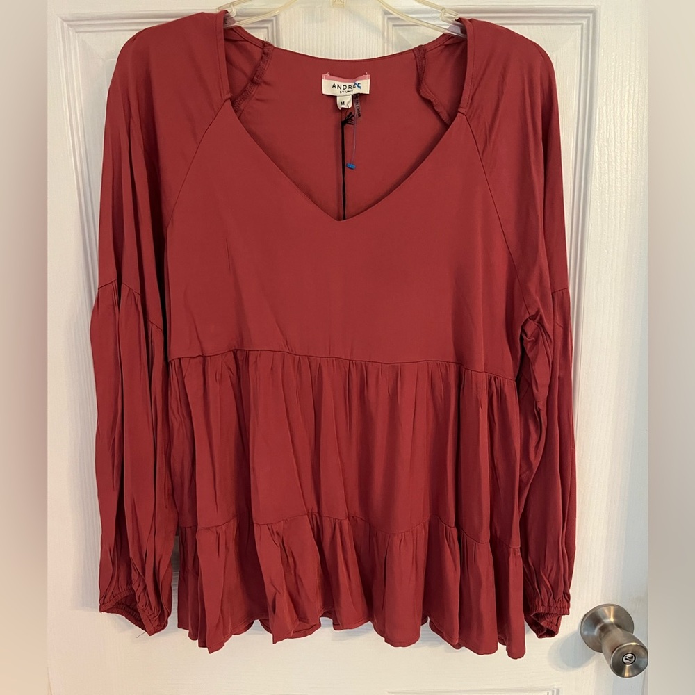 Andree by Unit NWT Blouse